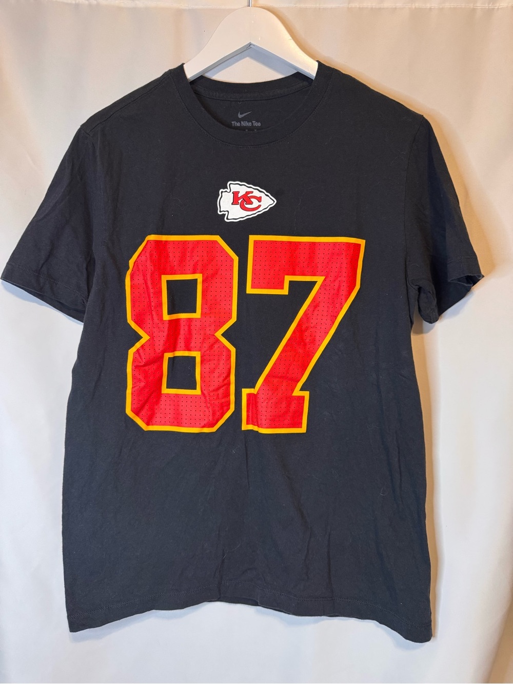 Nike kelce. Kansas City Chiefs #87 Black Graphic Tee men’s medium. 89
